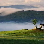 Holiday home Montini - Z Jacuzzi Na Gorze Ochodzita