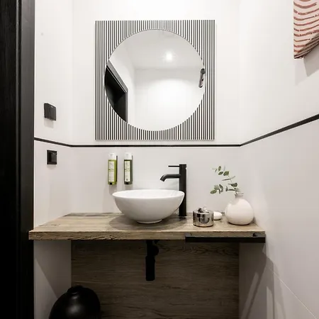 Montini - Wybrane Z Jacuzzi Koniakow