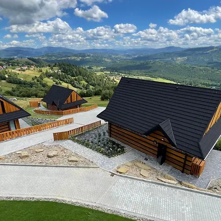 Holiday home Montini - Z Jacuzzi Na Gorze Ochodzita Koniakow