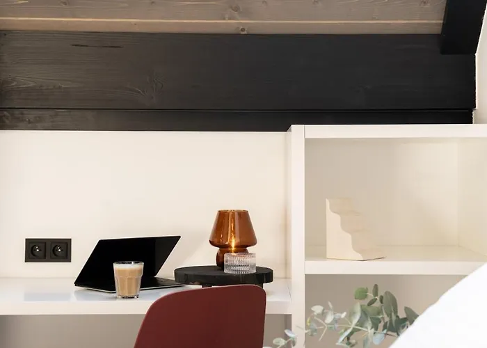 Montini - Z Jacuzzi Na Górze Ochodzita