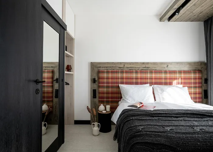 Сasa de vacaciones Montini - Z Jacuzzi Na Górze Ochodzita Koniaków