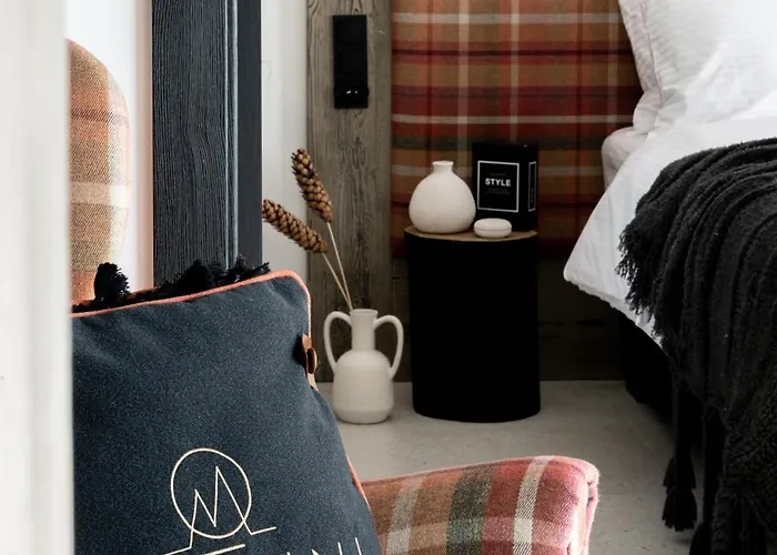 Montini - Z Jacuzzi Na Gorze Ochodzita * Koniaków