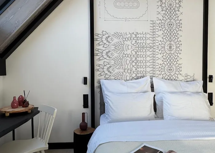 Montini - Z Jacuzzi Na Gorze Ochodzita Nyaraló Koniaków